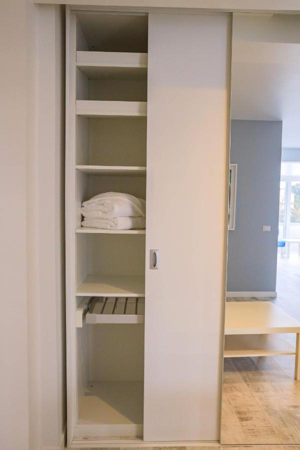 Appartamento Central Bliss Suceava Esterno foto